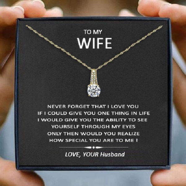 GOLD THEME LUXURY QUALITY GIFT PENDANT BOX PACKED LIMITED EDITION
