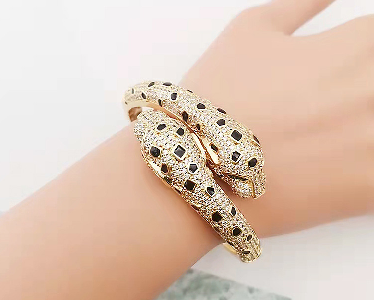 PANTHER STYLE BRANDED LOOK HIGHLY FINISHED LUXURY BANGLE ADJUSTABLE