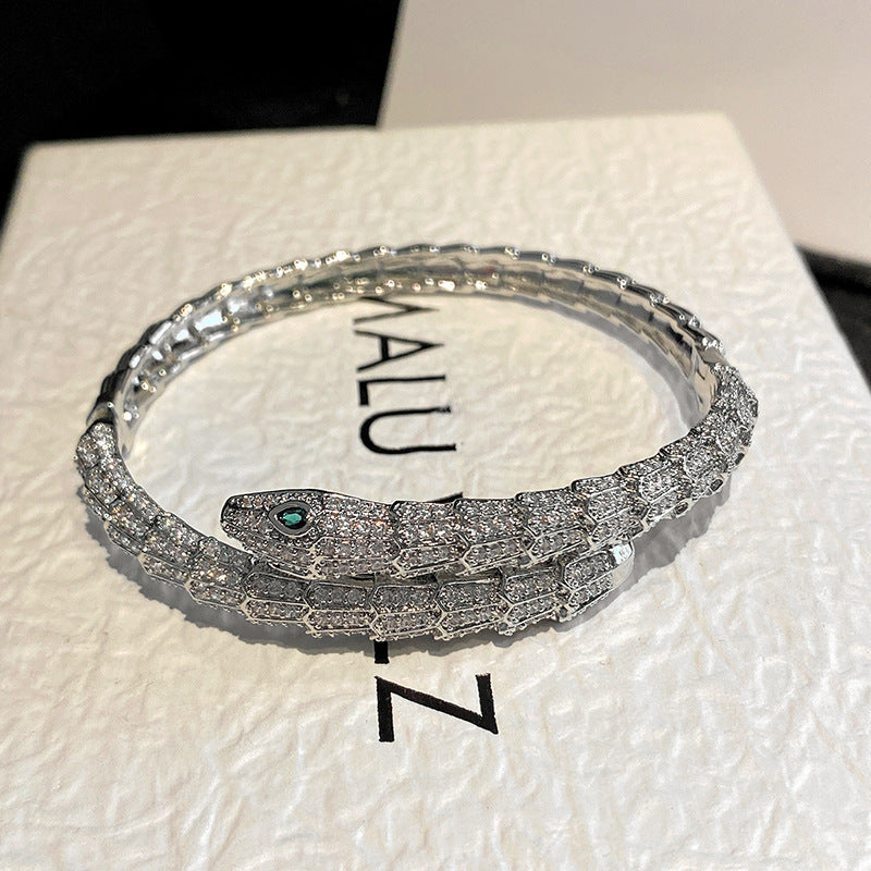 BRANDED LUXURY BANGLE