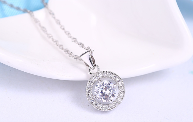 Original 925 sterling silver (chaandi) pendant necklace with chain!