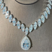 Luxury diamond impression necklace