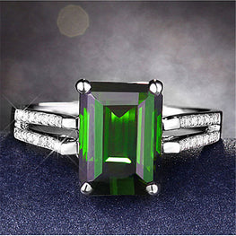 emerald dream luxury ring adjustable