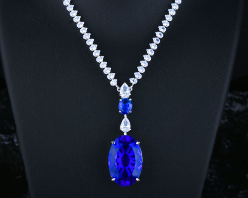 Diamond cut Luxury pendant box packed
