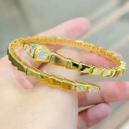 BRANDED GOLD PLATED LUXURY BANGLE