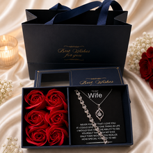 Rose box luxury gift pendant and bracelet
