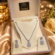Square diamond impression luxury set box packed
