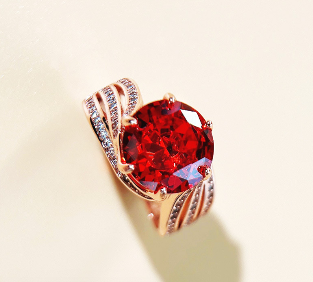 Ruby look luxury ring adjustable AAA quality WITH BOX