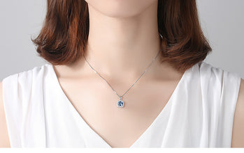 The aqua look luxury original silver 925 chaandi pendant with chain