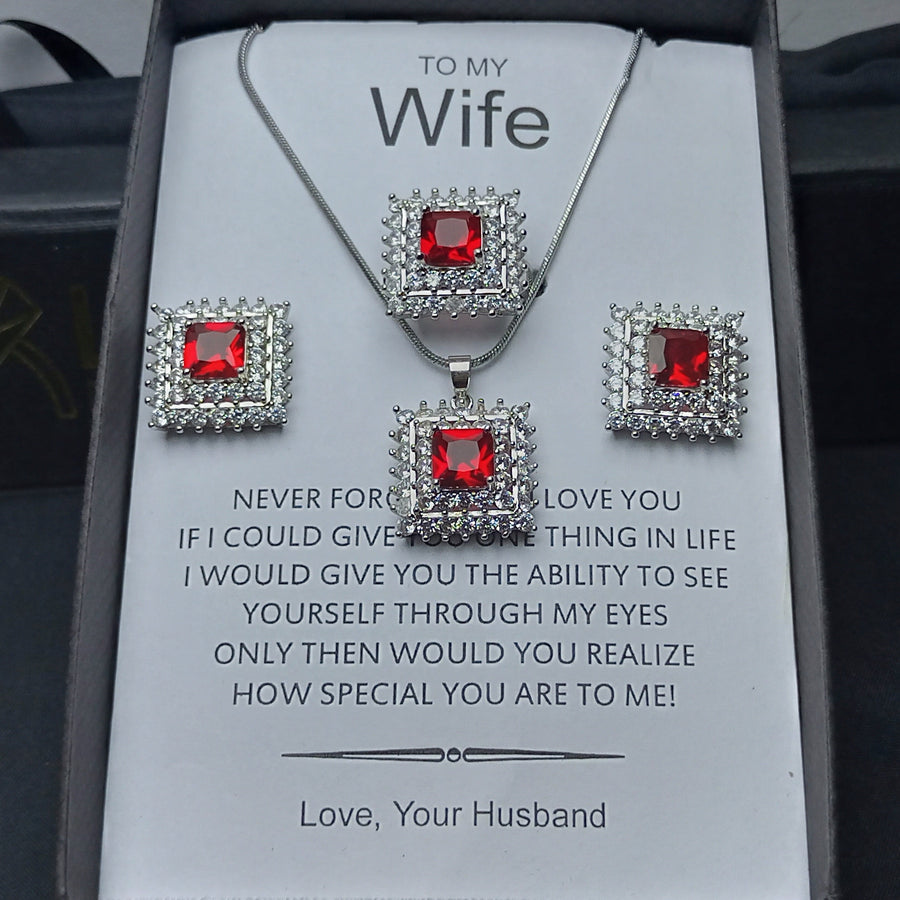 RUBY LOOK LUXURY SET WITH EXCLUSIVE BOX PACKING