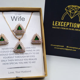 EMERALD GOLD LOOK LUXURY SET WITH EXCLUSIVE BOX PACKING