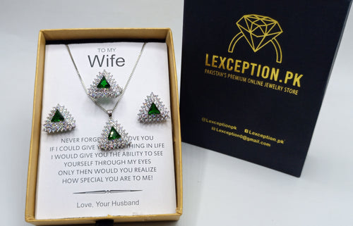 EMERALD LOOK LUXURY SET WITH EXCLUSIVE BOX PACKING