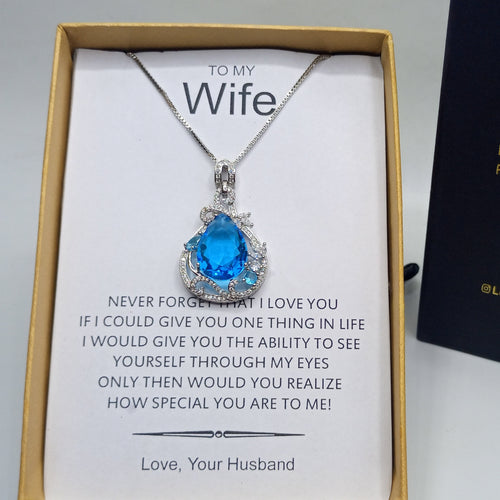 Aqua look exclusive and luxury pendant with box packaging