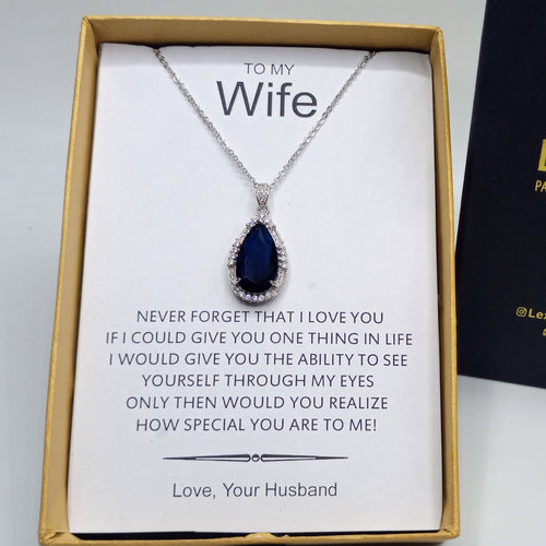 sapphire look exclusive and luxury pendant with box packaging