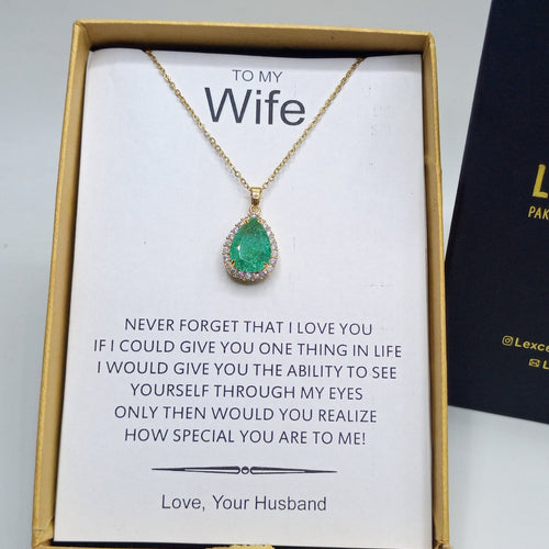 The gemlook luxury pendant with box packaging