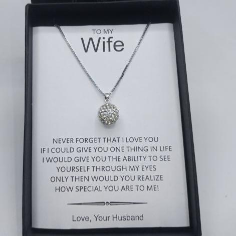 LUXURY QUALITY GIFT PENDANT BOX PACKED LIMITED EDITION