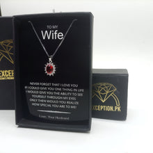 Diana pendant with rose box