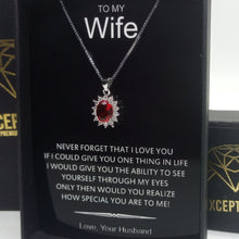 Diana pendant with rose box