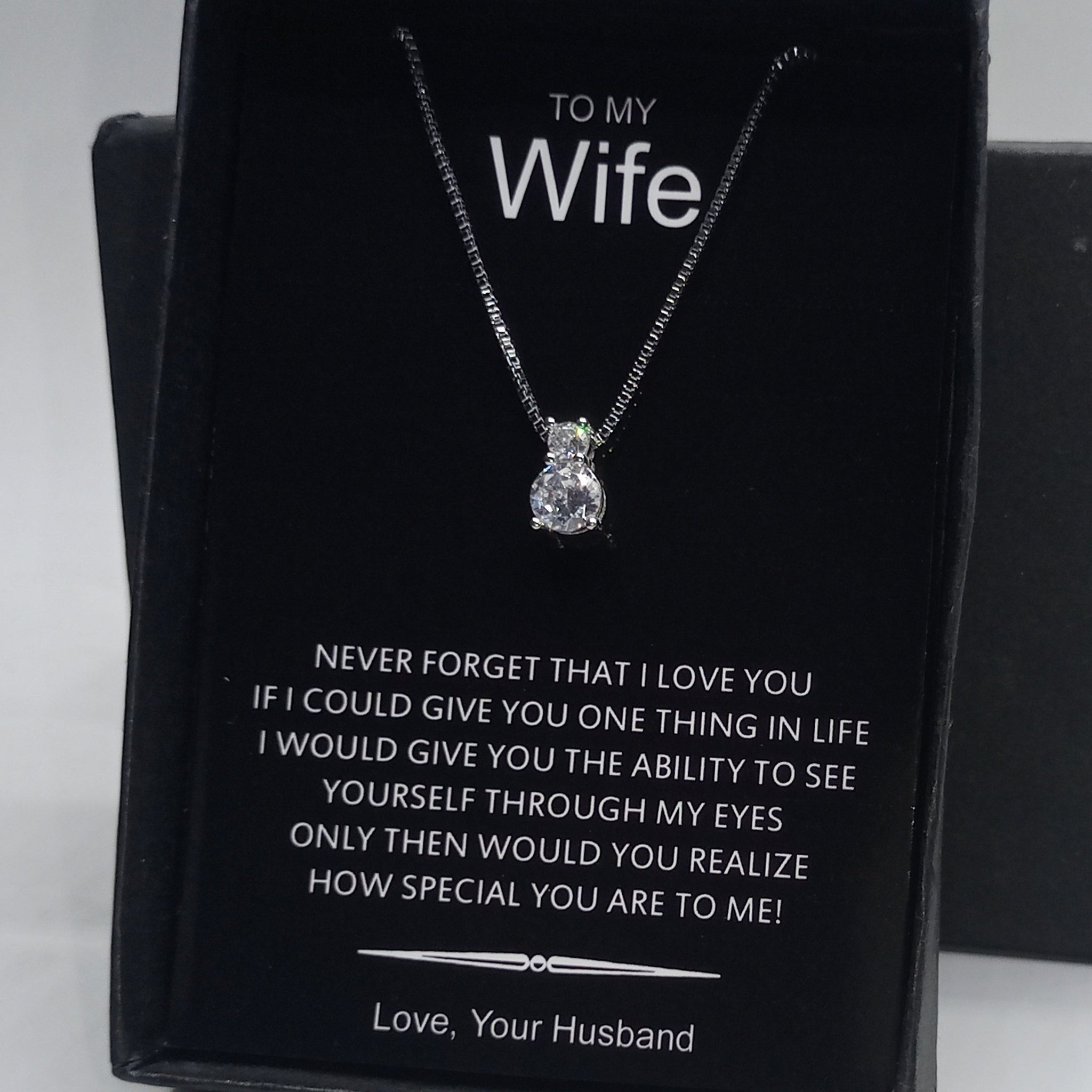 DIAMOND LOOK LUXURY QUALITY GIFT PENDANT BOX PACKED LIMITED EDITION