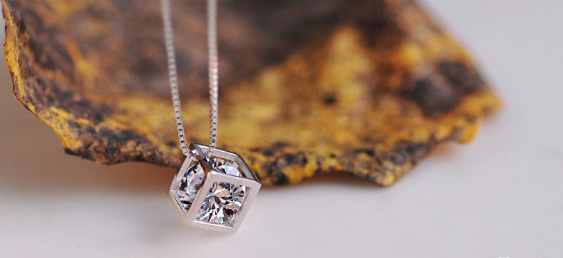 LuxeCube™ Pendant – The Puzzle of Elegance & Mystery!