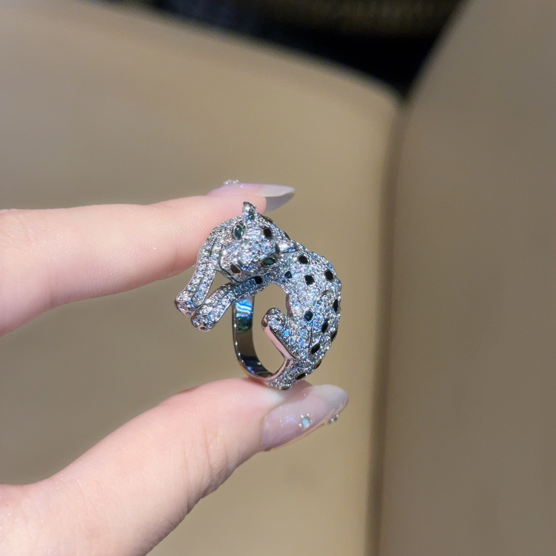 CAR*IER RING PANTHERE