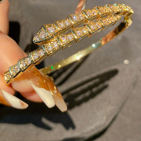 BVL*ARI SNAKE BANGLE