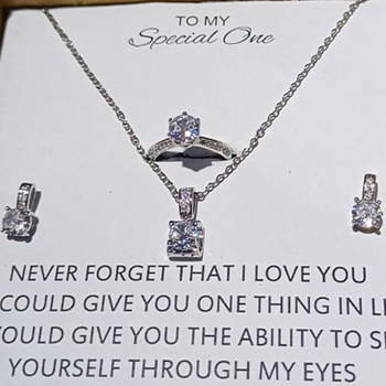 The diamond cut luxury set fine finishing and customize box packing