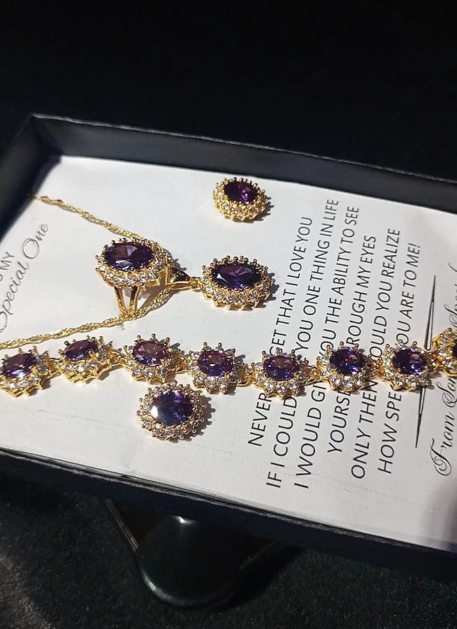 AMETHYST GOLD LOOK EXCLUSIVE AND LUXURY SET
