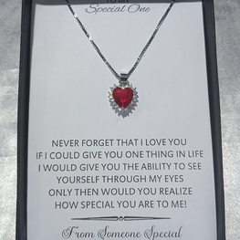 TitanicLove™ Pendant – A Symbol of Passion