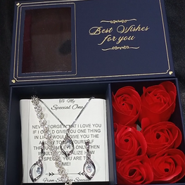 The clavicle set with complete luxury gift box