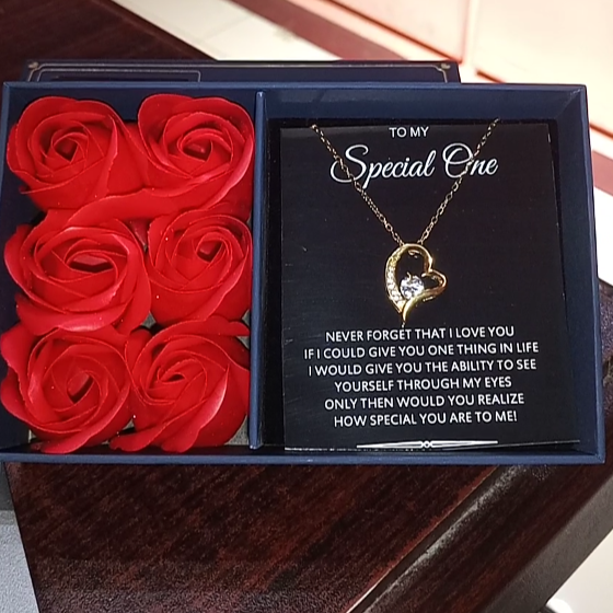 Rose Box heart theme luxury pendant