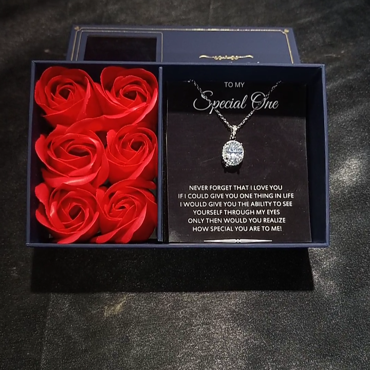 Rose box- The Prism Cut Pendant – Diamond Impression in Every Angle