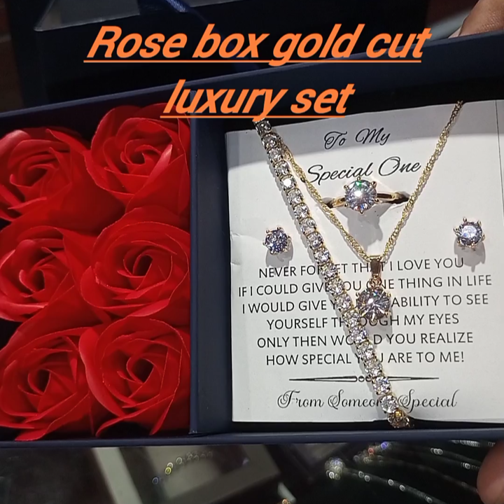 Rose box Gold look luxury set box packed