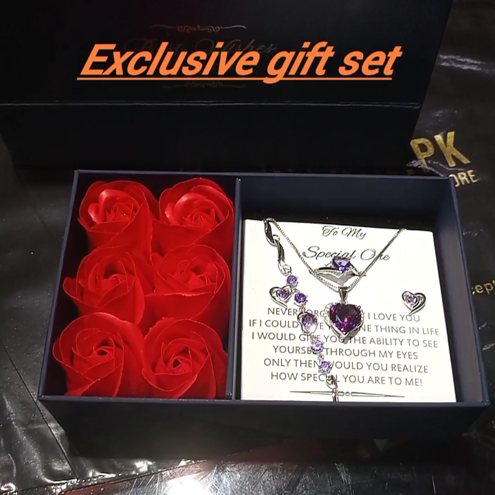 Heart theme Rose box diamond cut luxury set
