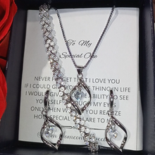 The clavicle set with complete luxury gift box