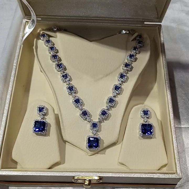 SAPPHIRE IMPRESSION LUXURY SET LIMITED EDITION