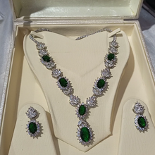 Green Paradise luxury set box packed