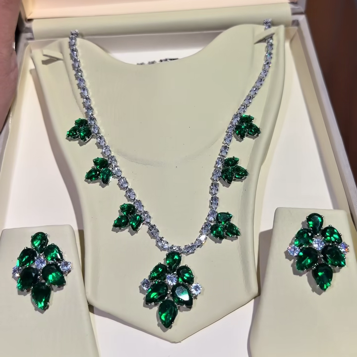 Emerald impression set with box