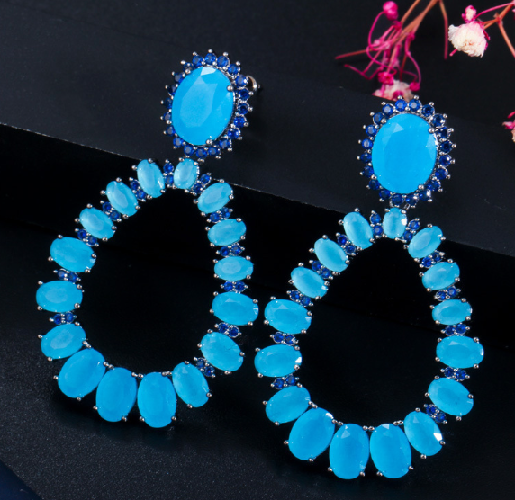 ZIRCON STONES HIGHLY FINISHED ART NOVEAU LUXURY EARRINGS