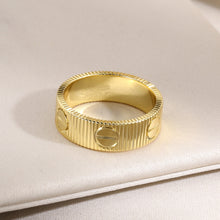 Cartier luxury ring gold