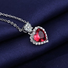 RED HEART TITANIC THEME LUXURY PENDANT WITH CHAIN AND BOX