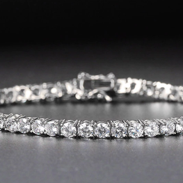 Diamond look luxury bracelet fully studded stones