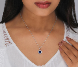 Eternal Titanic™ Pendant with flowers box