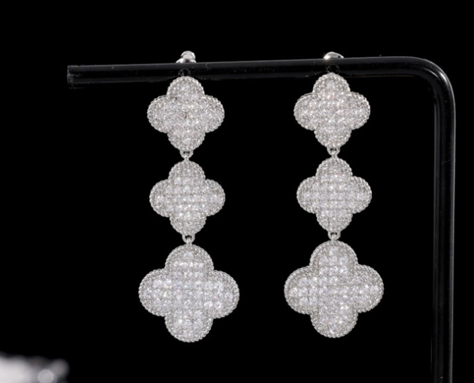 BRANDED HIGHLY FINISHED RHODIUM PLATED ART NOVEAU LUXURY EARRINGS
