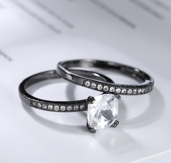 Luxury quality black gun plated zircon ring set of 2