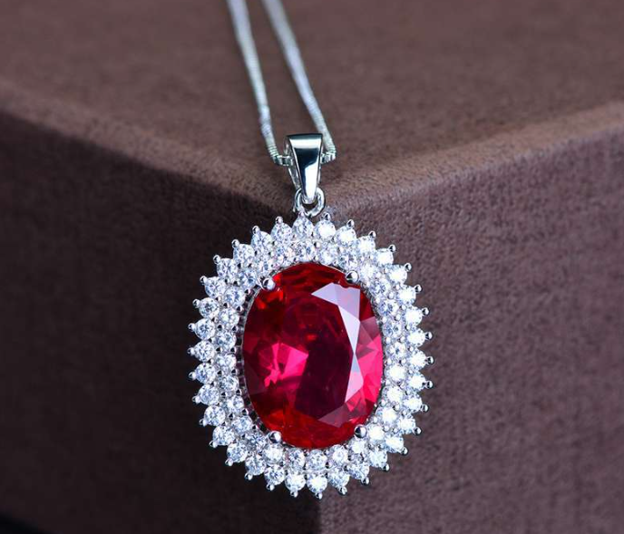 Ruby look luxury pendant fine finishing and quality with box packing