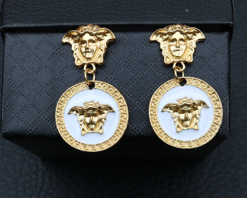 BRANDED EARRINGS LUXURY