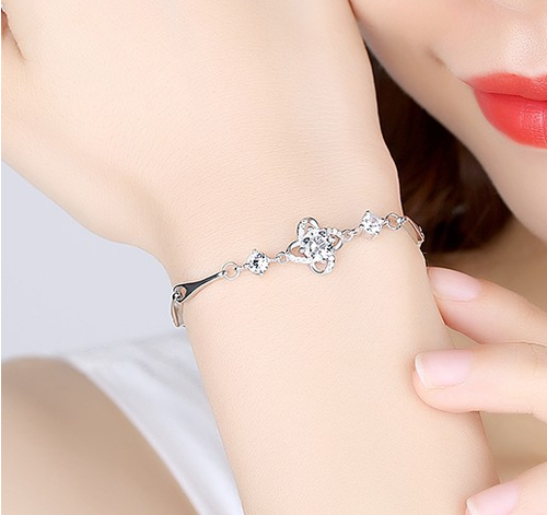 HIGH QUALITY PLATINUM PLATED ZIRCON BRACELET