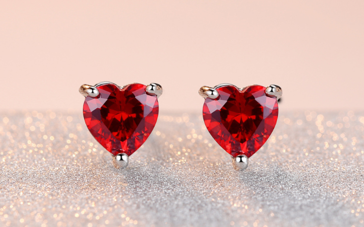 HIGH QUALITY LUXURY WEAR PLATINUM PLATED ZIRCON EARRINGS