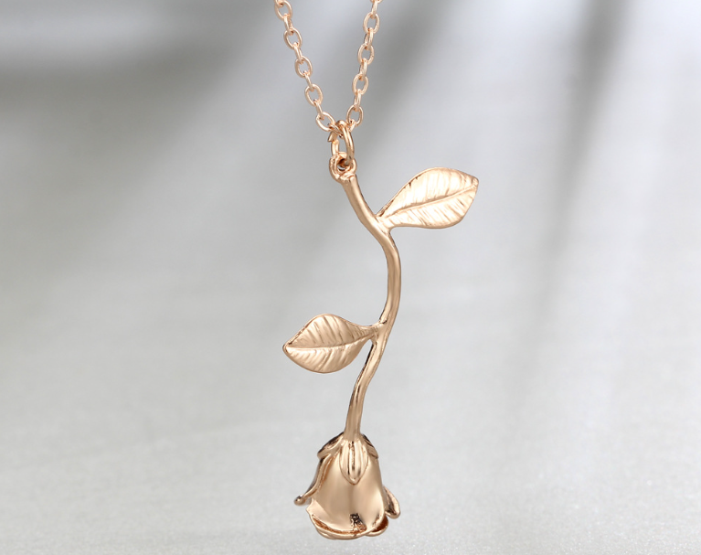 chic wear necklace