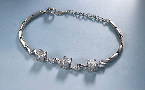 HIGH QUALITY PLATINUM PLATED ZIRCON BRACELET